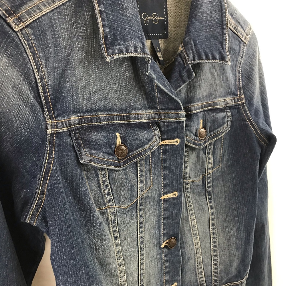 Cropped Jean Jacket - Picture 2 of 2